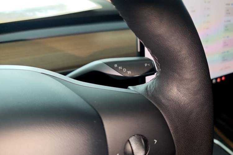 Used Tesla Model Y 2021 Long-Range All-Wheel-Drive Version Gear Lever