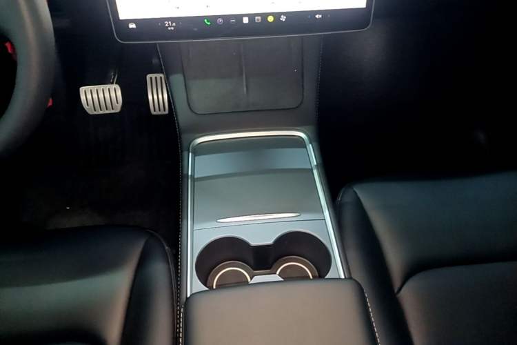 Used Tesla Model Y 2021 Performance High-Performance All-Wheel-Drive Version Gear Lever