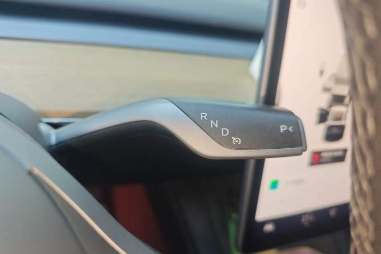 Used Tesla Model Y 2021 Revised Version 2 Long-Range All-Wheel-Drive Edition Gear Lever