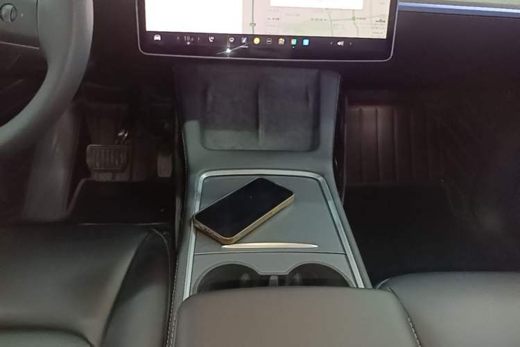 Used Tesla Model Y 2021 Long-Range All-Wheel-Drive Version Gear Lever