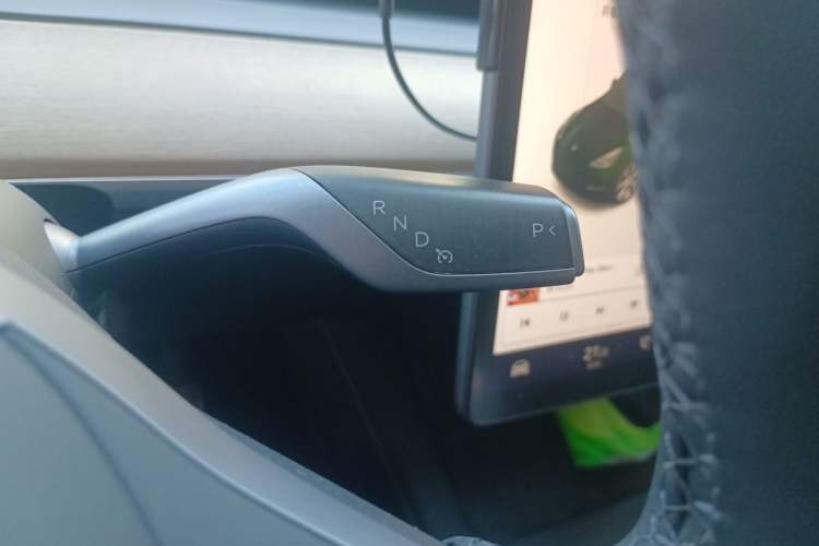 Used Tesla Model Y 2021 Standard Range Rear-Wheel Drive Version Gear Lever