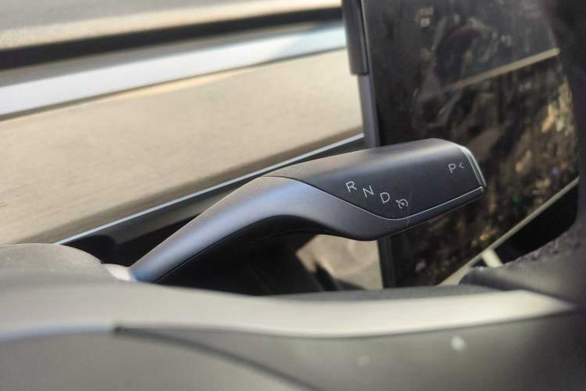 Used Tesla Model Y 2021 Long-Range All-Wheel-Drive Version 3D7 Gear Lever