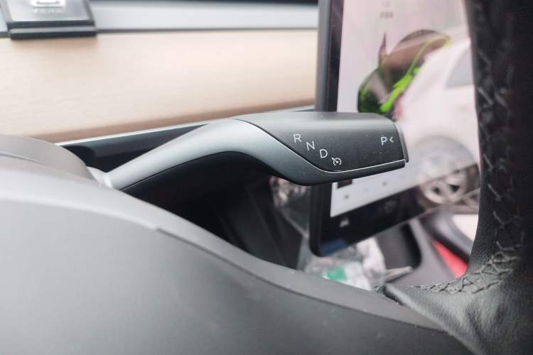 Used Tesla Model Y 2021 Long-Range All-Wheel-Drive Version Gear Lever