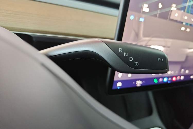Used Tesla Model Y 2021 Standard Range Rear-Wheel Drive Version Gear Lever