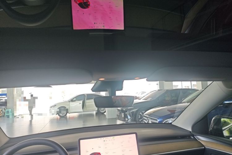 Used Tesla Model Y 2021 Long-Range All-Wheel-Drive Version Headliner