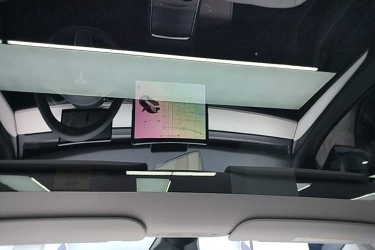 Used Tesla Model Y 2021 Long-Range All-Wheel-Drive Version Headliner