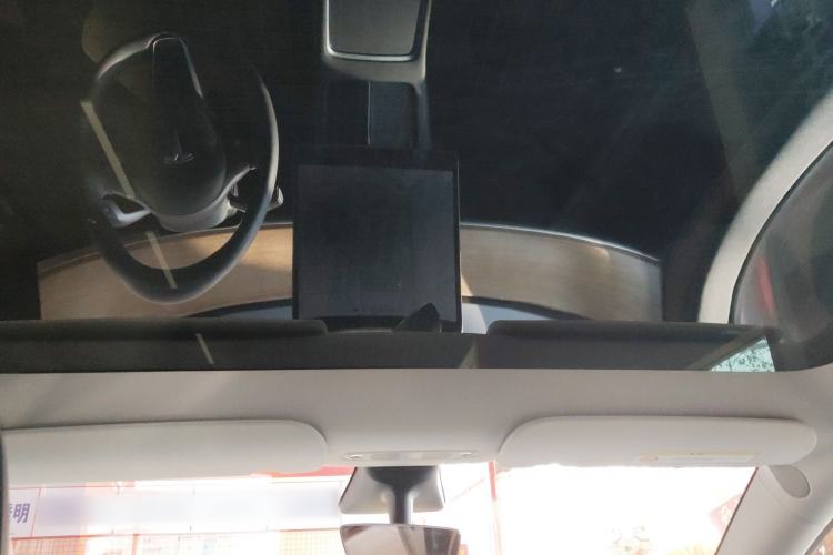 Used Tesla Model Y 2021 Long-Range All-Wheel-Drive Version Headliner