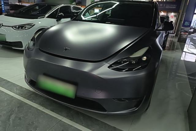Used Tesla Model Y 2021 Long-Range All-Wheel-Drive Version