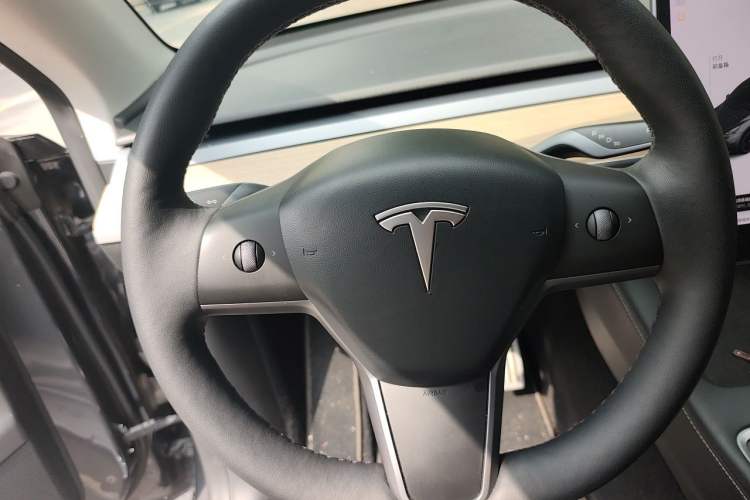 Used Tesla Model Y 2021 Long-Range All-Wheel-Drive Version Instrument Cluster