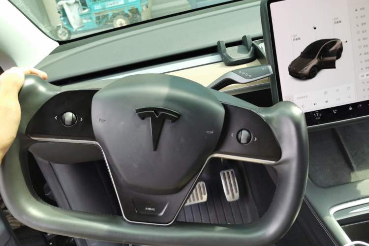 Used Tesla Model Y 2021 Standard Range Rear-Wheel Drive Version Instrument Cluster