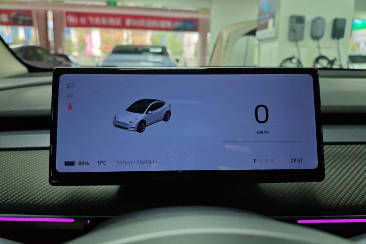 Used Tesla Model Y 2021 Standard Range Rear-Wheel Drive Version Instrument Cluster