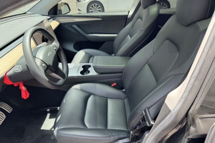 Used Tesla Model Y 2021 Performance High-Performance All-Wheel-Drive Version Interior 2