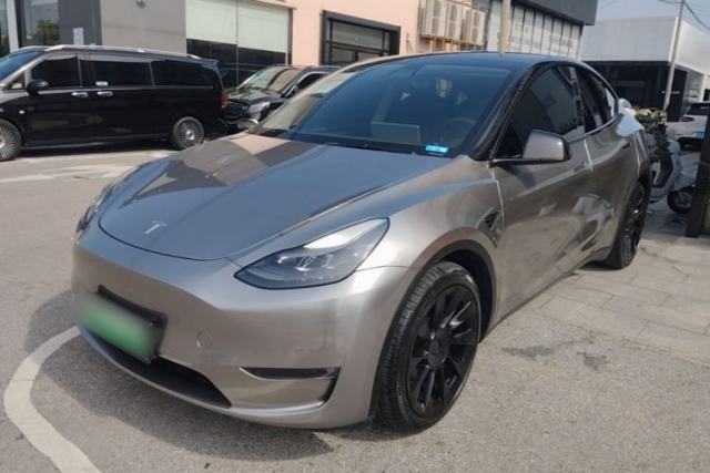 Used Tesla Model Y 2021 Standard Range Rear-Wheel Drive Version