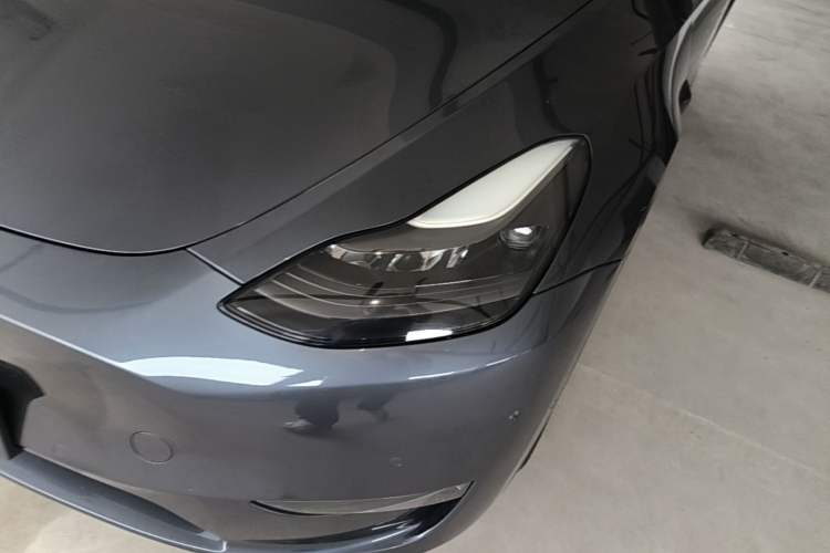 Used Tesla Model Y 2021 Long-Range All-Wheel-Drive Version Left Front Headlight