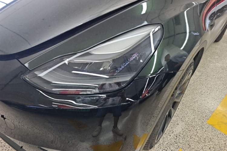 Used Tesla Model Y 2021 Standard Range Rear-Wheel Drive Version Left Front Headlight