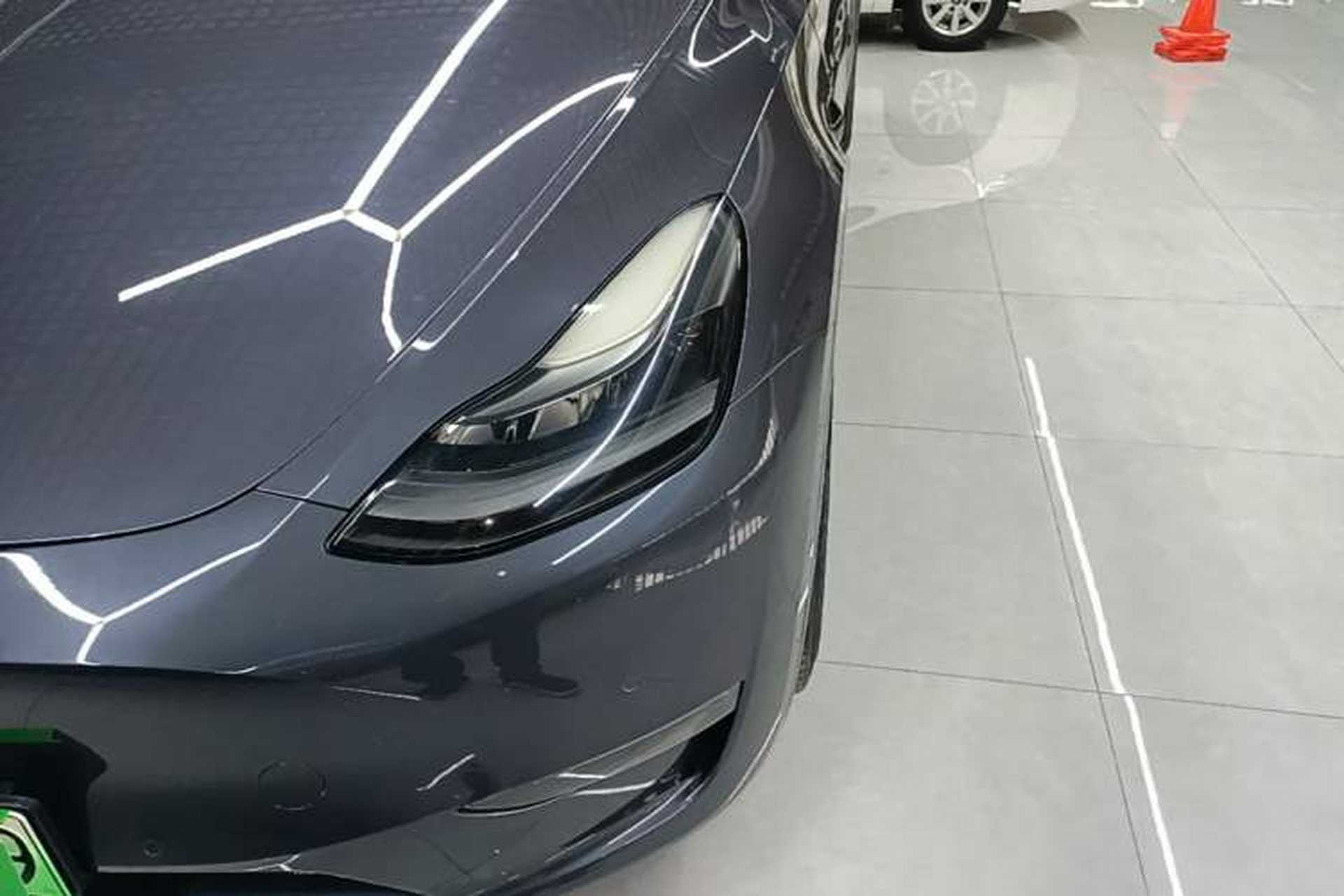 Used Tesla Model Y 2021 Long-Range All-Wheel-Drive Version Left Front Headlight