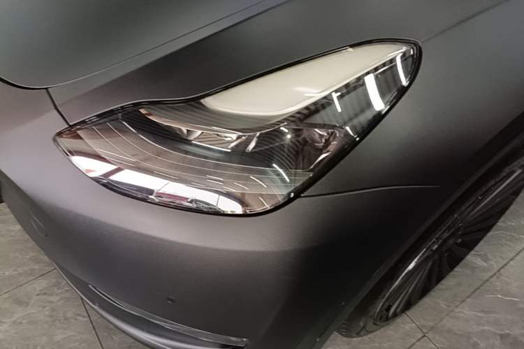 Used Tesla Model Y 2021 Long-Range All-Wheel-Drive Version 3D7 Left Front Headlight