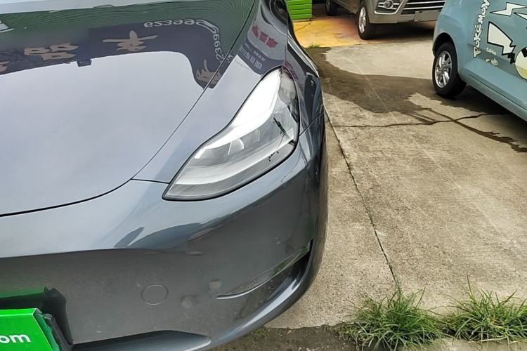 Used Tesla Model Y 2021 Long-Range All-Wheel-Drive Version Left Front Headlight