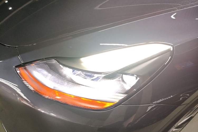 Used Tesla Model Y 2021 Long-Range All-Wheel-Drive Version 3D7 Left Front Headlight