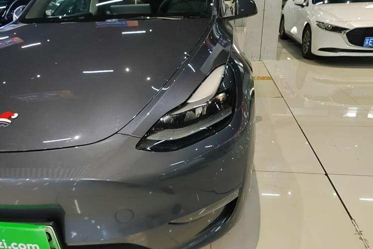 Used Tesla Model Y 2021 Long-Range All-Wheel-Drive Version Left Front Headlight
