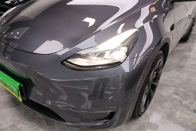 Used Tesla Model Y 2021 Long-Range All-Wheel-Drive Version Left Front Headlight