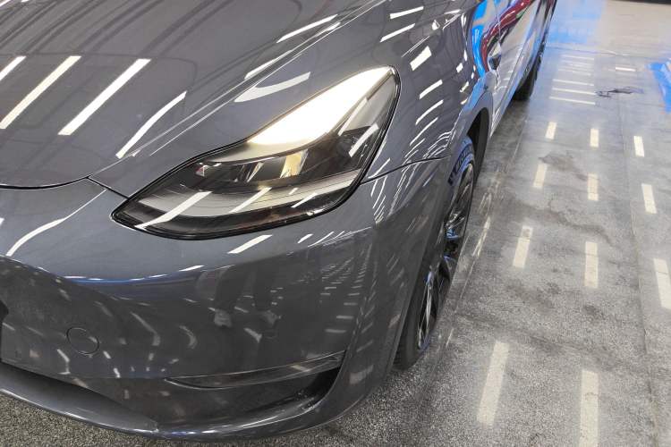 Used Tesla Model Y 2021 Long-Range All-Wheel-Drive Version Left Front Headlight