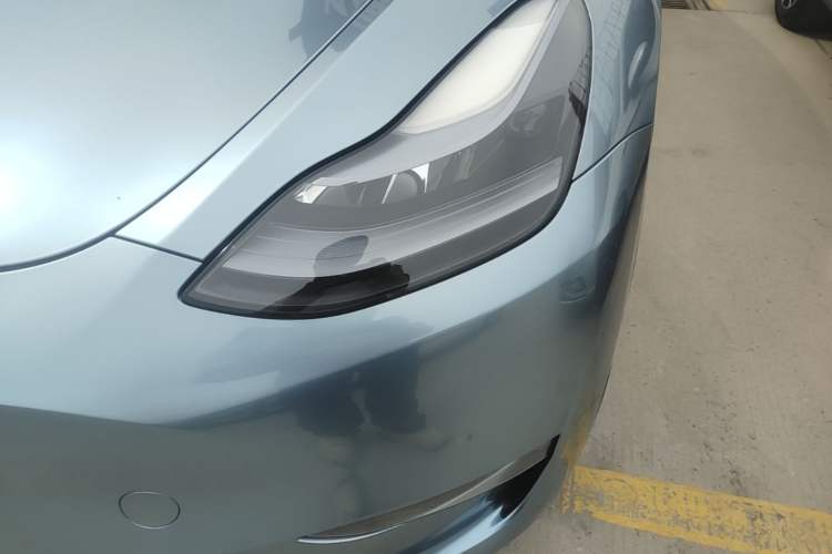 Used Tesla Model Y 2021 Standard Range Rear-Wheel Drive Version Left Front Headlight