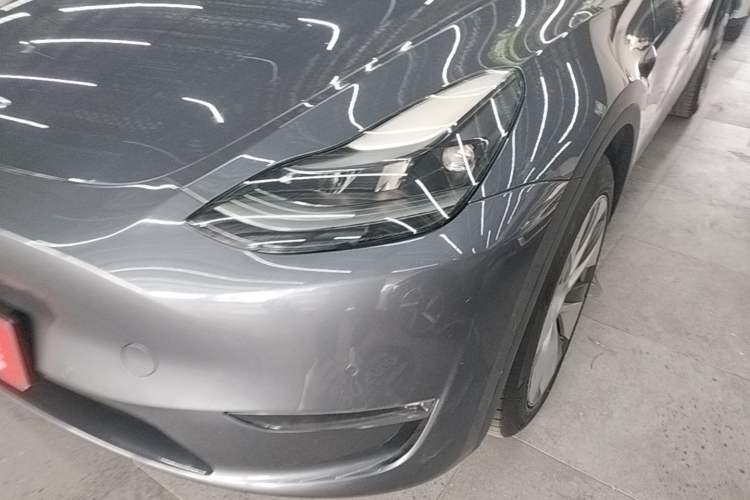 Used Tesla Model Y 2021 Standard Range Rear-Wheel Drive Version Left Front Headlight