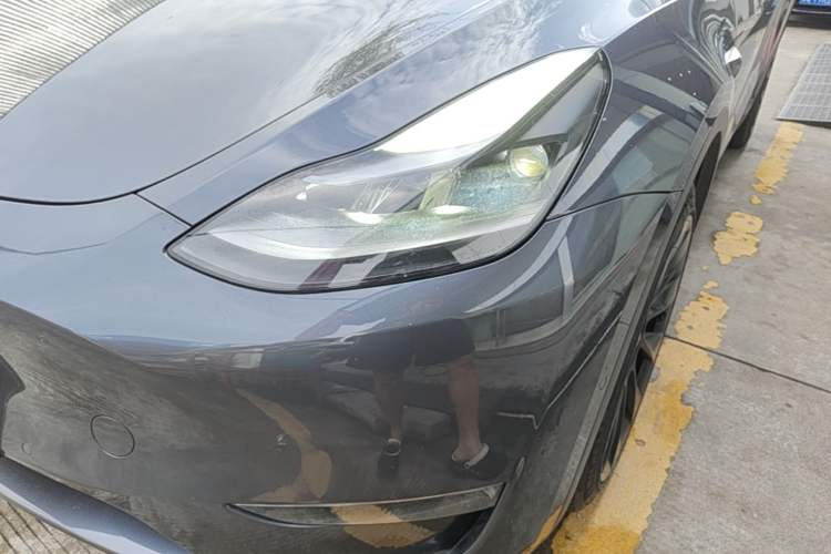 Used Tesla Model Y 2021 Long-Range All-Wheel-Drive Version Left Front Headlight