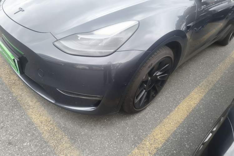 Used Tesla Model Y 2021 Long-Range All-Wheel-Drive Version Left Front Headlight
