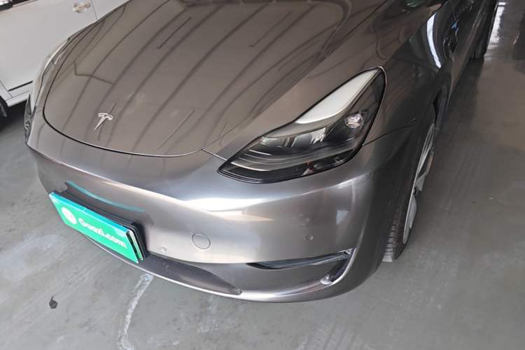 Used Tesla Model Y 2021 Standard Range Rear-Wheel Drive Version Left Front Headlight
