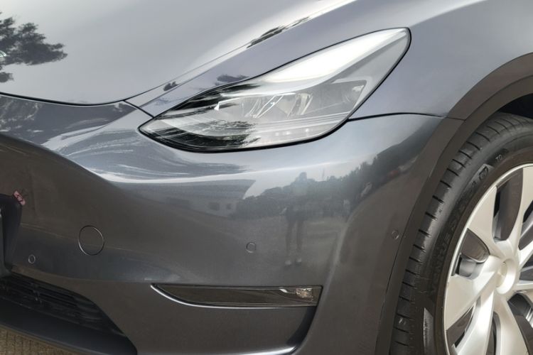 Used Tesla Model Y 2021 Standard Range Rear-Wheel Drive Version Left Front Headlight