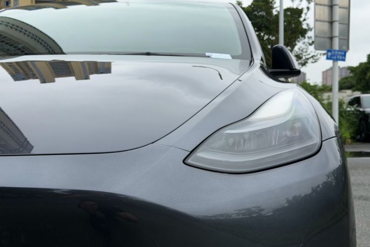 Used Tesla Model Y 2021 Long-Range All-Wheel-Drive Version Left Front Headlight