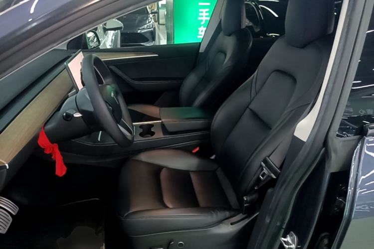 Used Tesla Model Y 2021 Performance High-Performance All-Wheel-Drive Version Left Front Seat