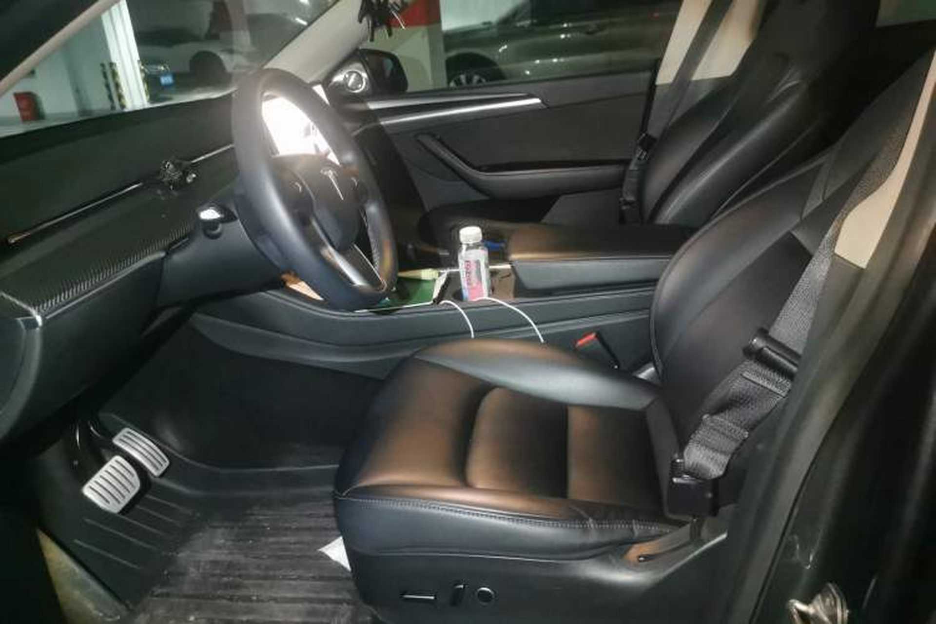 Used Tesla Model Y 2021 Performance High-Performance All-Wheel-Drive Version Left Front Seat