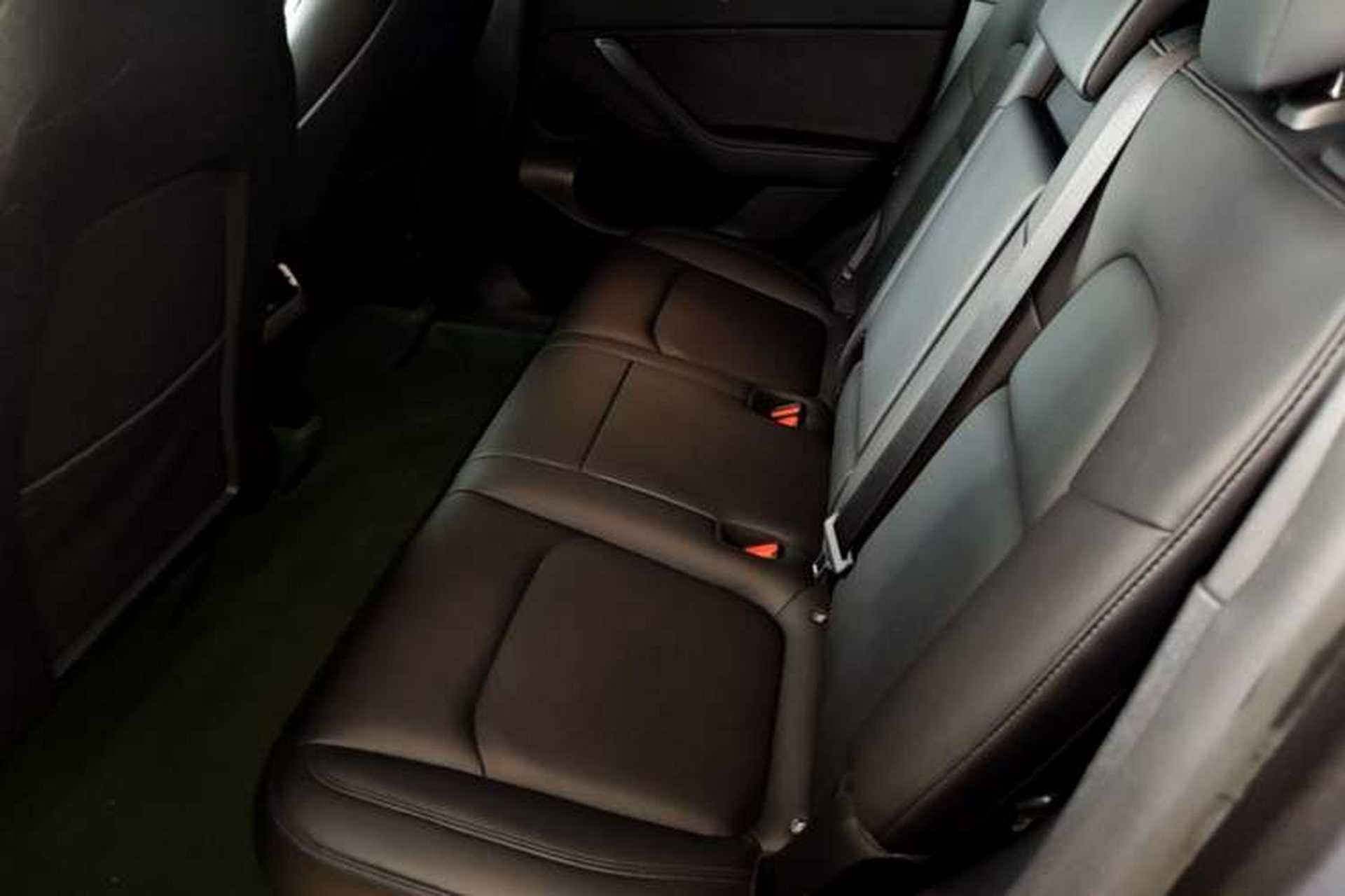 Used Tesla Model Y 2021 Long-Range All-Wheel-Drive Version Left Rear Seat