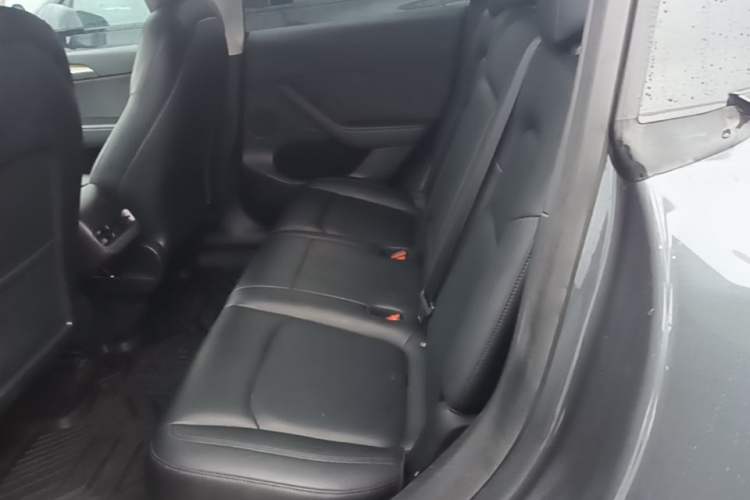 Used Tesla Model Y 2021 Long-Range All-Wheel-Drive Version 3D7 Left Rear Seat