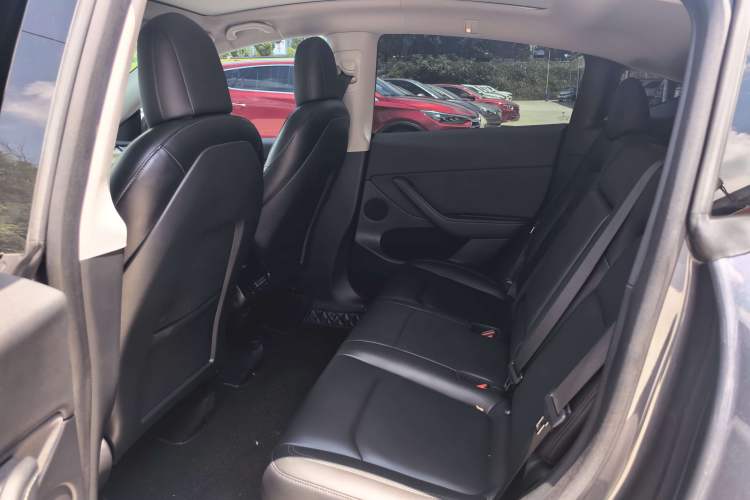 Used Tesla Model Y 2021 Long-Range All-Wheel-Drive Version 3D7 Left Rear Seat