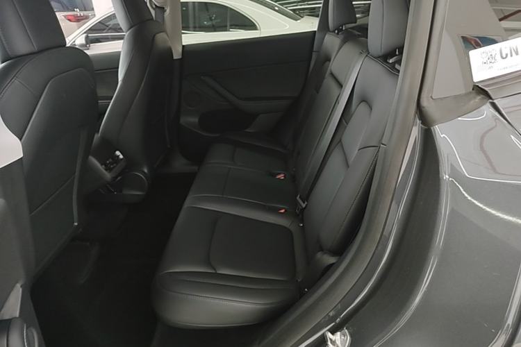 Used Tesla Model Y 2021 Long-Range All-Wheel-Drive Version 3D7 Left Rear Seat