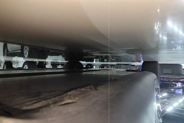 Used Tesla Model Y 2021 Long-Range All-Wheel-Drive Version 3D7 Left Side Sill