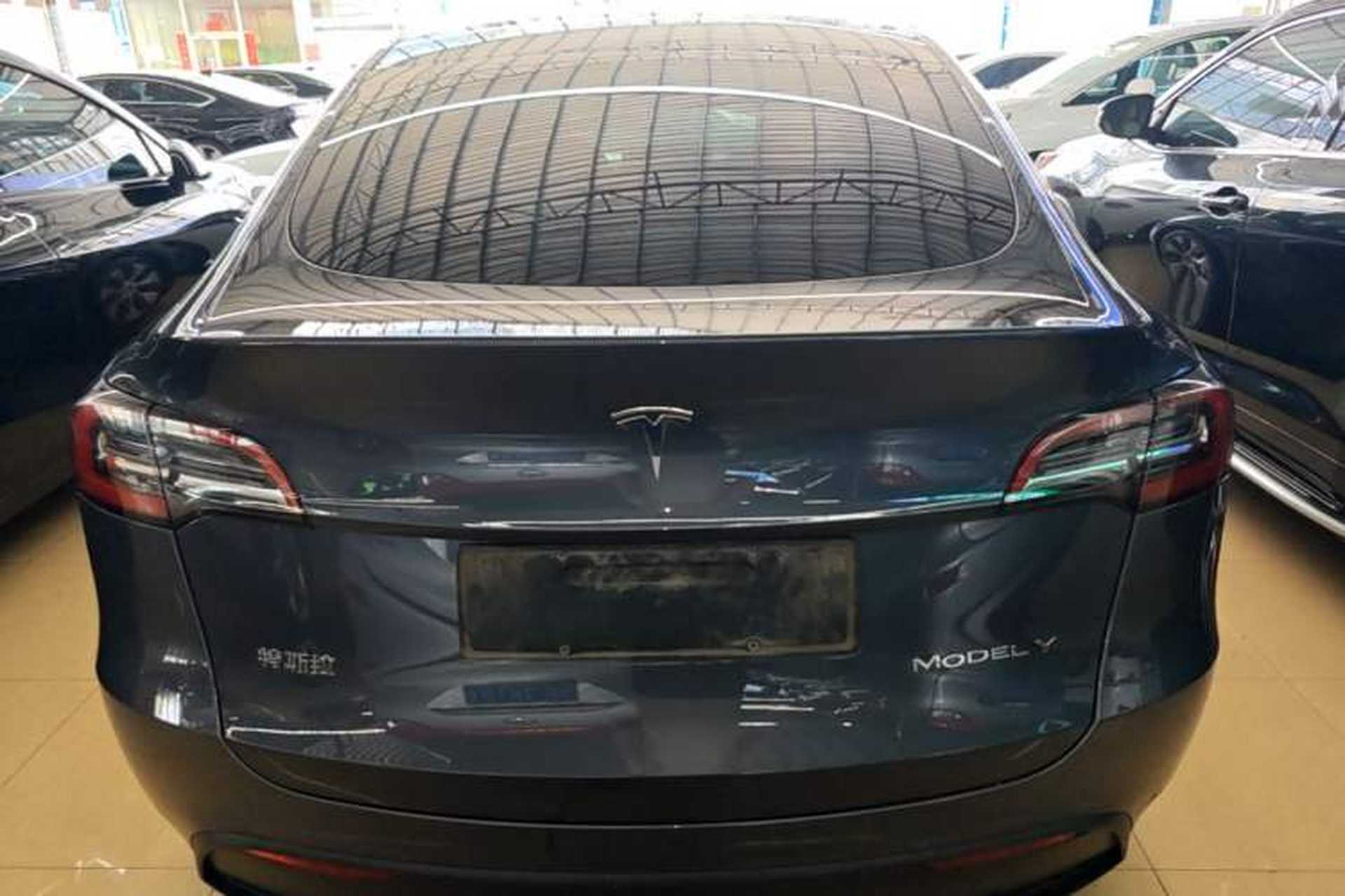 Used Tesla Model Y 2021 Long-Range All-Wheel-Drive Version Rear