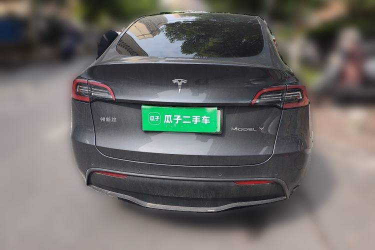 Used Tesla Model Y 2021 Long-Range All-Wheel-Drive Version Rear