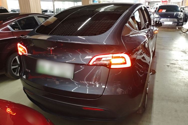 Used Tesla Model Y 2021 Long-Range All-Wheel-Drive Version 3D7 Rear