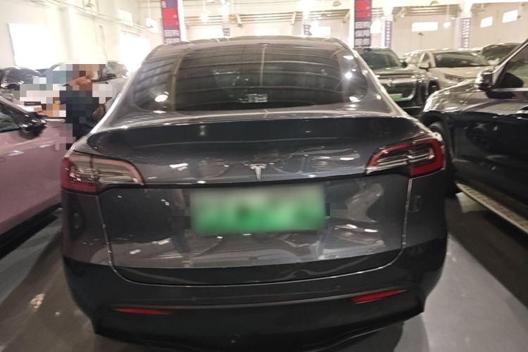 Used Tesla Model Y 2021 Long-Range All-Wheel-Drive Version Rear