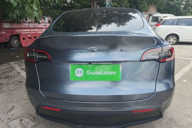 Used Tesla Model Y 2021 Long-Range All-Wheel-Drive Version Rear