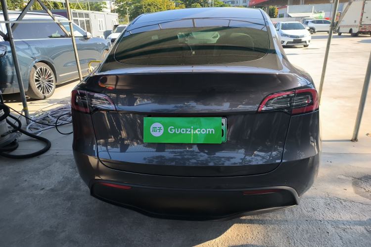 Used Tesla Model Y 2021 Long-Range All-Wheel-Drive Version Rear