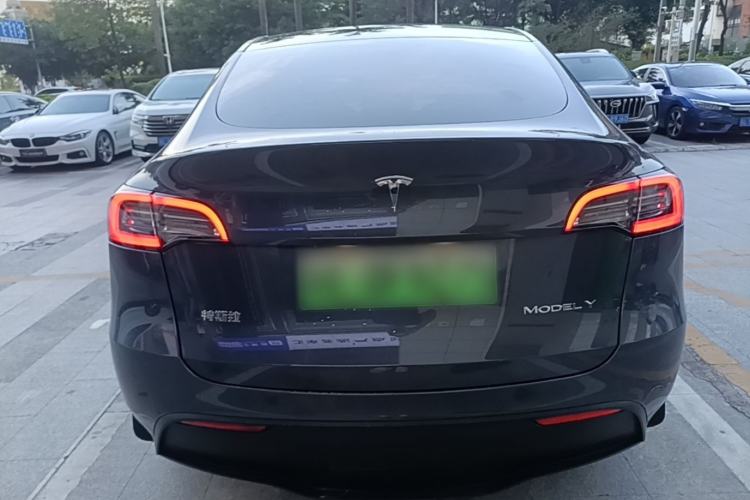 Used Tesla Model Y 2021 Long-Range All-Wheel-Drive Version 3D7 Rear