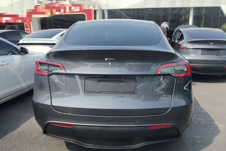 Used Tesla Model Y 2021 Long-Range All-Wheel-Drive Version Rear
