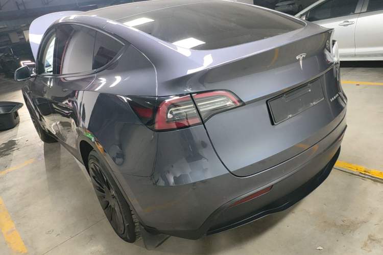 Used Tesla Model Y 2021 Long-Range All-Wheel-Drive Version Rear Left 45 Deg