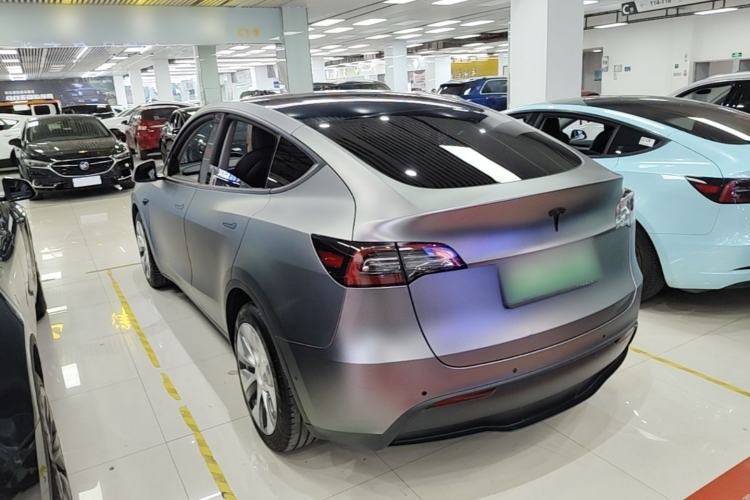 Used Tesla Model Y 2021 Long-Range All-Wheel-Drive Version 3D7 Rear Left 45 Deg